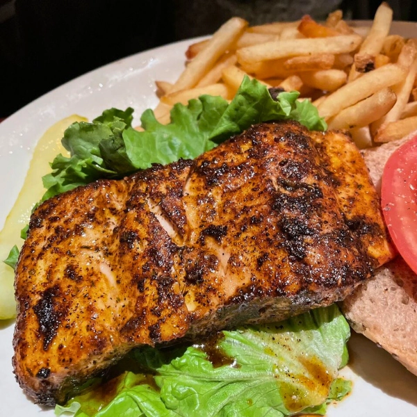 blacked mahi sandwich and fries at Big Bear Brewing Company in Coral Springs Florida