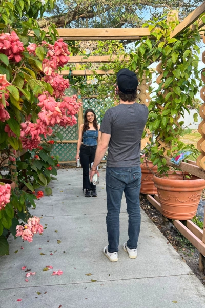 photo op at Butterfly World South Florida gardens