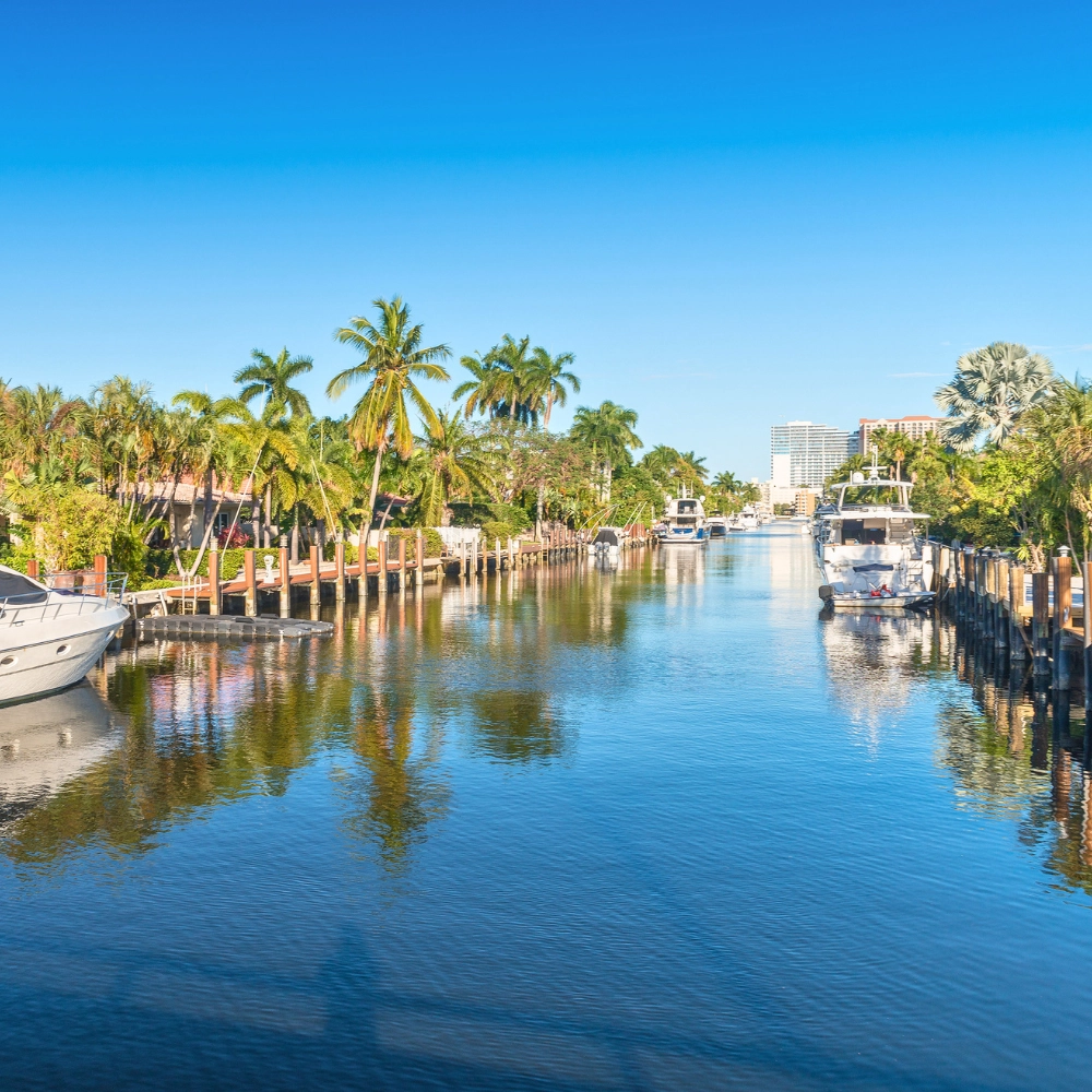 Things to do in Florida explore Venice of Americas Sightseeing Cruise waterway