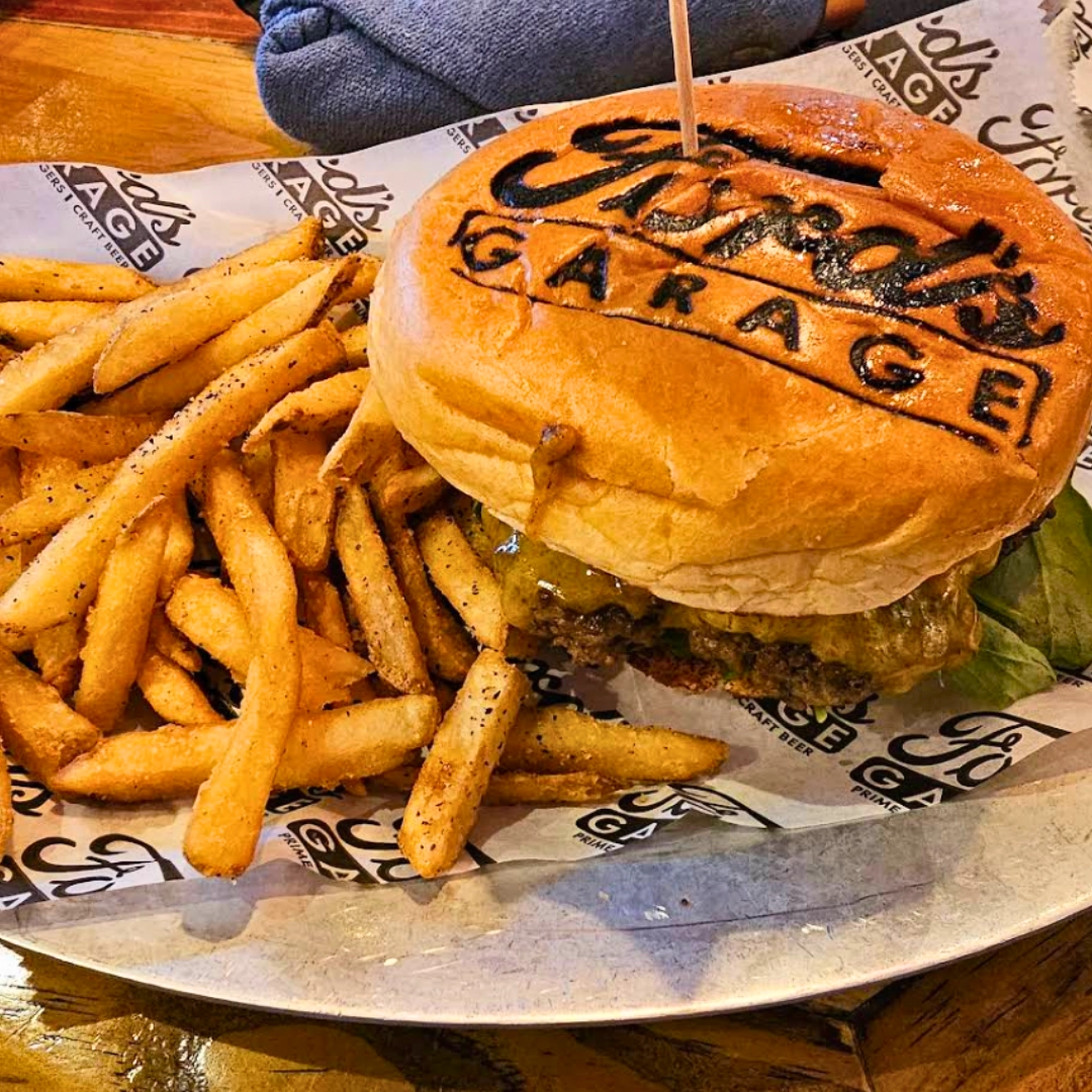 Best Restaurants in St. Augustine to try Fords garage burger and fries