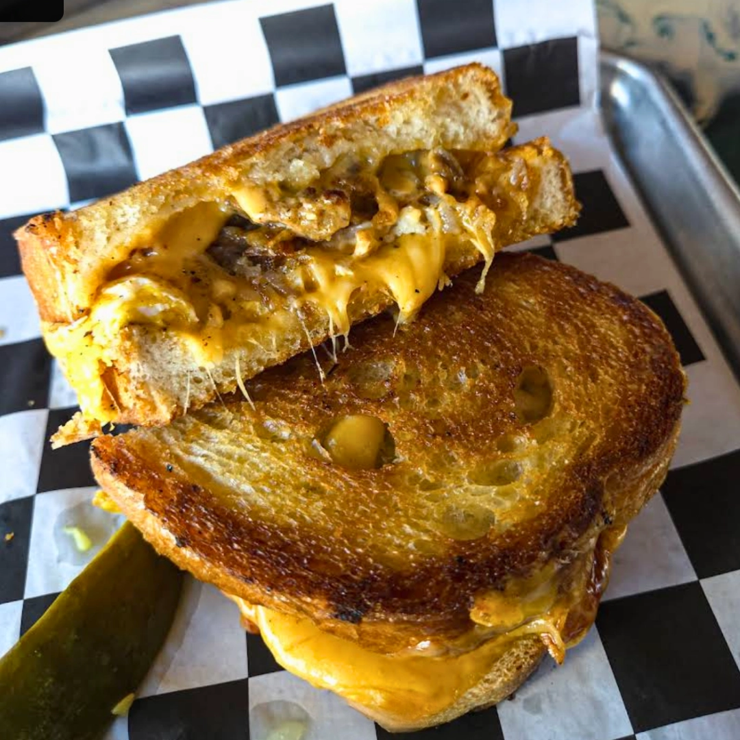Top Restaurants in St. Augustine to try the grilled cheese at Sarbez!