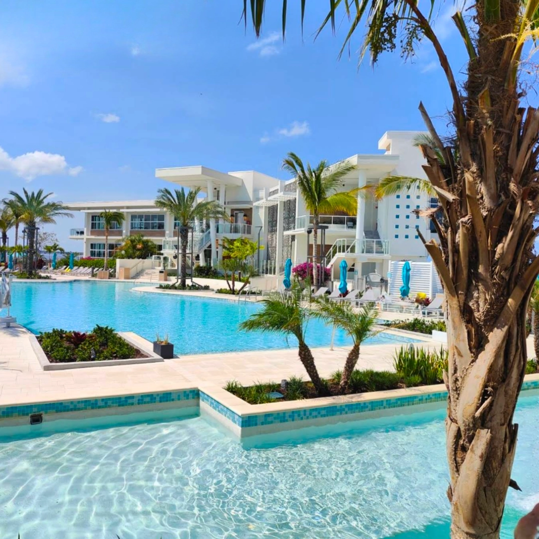 Romantic Hotels in Florida Sunseeker Resort Florida Gulf Coast, Curio Collection by Hilton